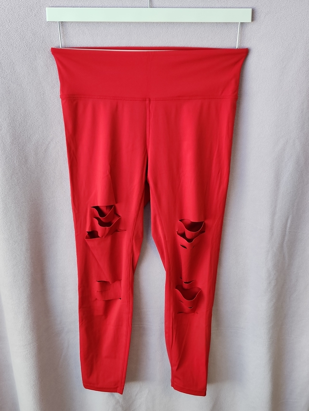 🌼3/$25🌼 ZYIA Red Active Slash Leggings